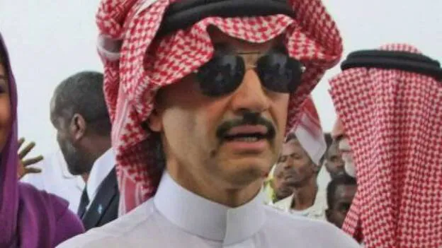 Un príncipe saudí aboga por permitir conducir a las mujeres aunque con restricciones