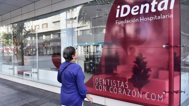 El Colegio de Dentistas muestra cautela ante el cierre de iDental