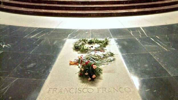 La familia de Franco se hará cargo de los restos del dictador