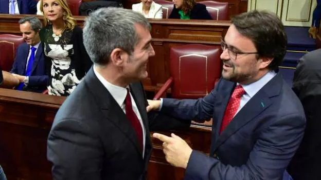 CC ofrece a la desesperada la presidencia de Canarias al PP