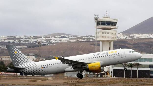 Más de 200 canarios consiguen regresar a las islas, tras las gestiones del Gobierno de Canarias con Vueling
