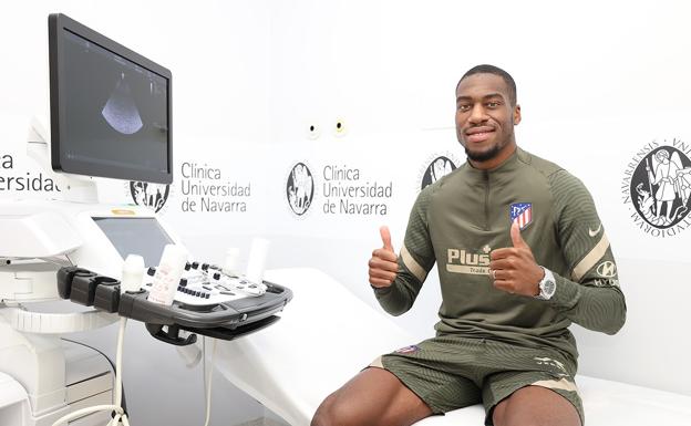 Kondogbia pasa el reconocimiento médico con el Atlético. 