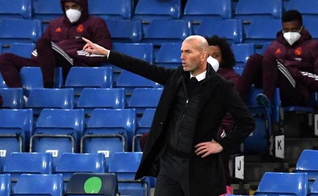 Zinedine Zidane, en Stamford Bridge. /EFE