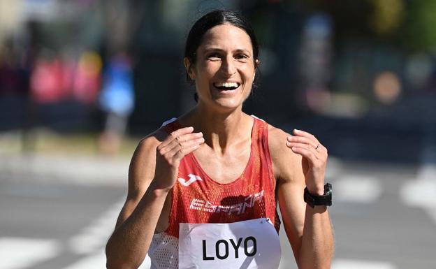 Elena Loyo, feliz tras su participación en la maratón.