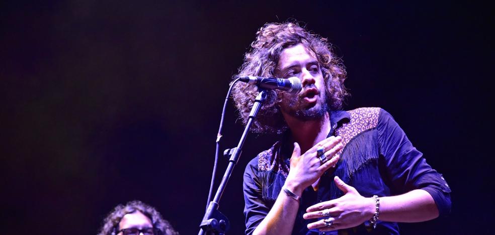 Said Muti defiende que «el acústico es lo que hay: ni trampa ni cartón» - Vimarsana News