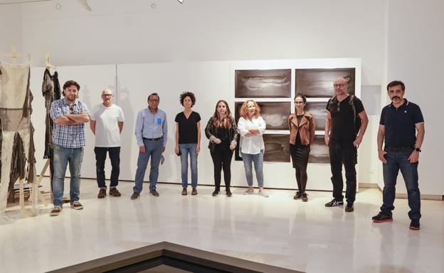 Nueve artistas participaron en 'Burning Up', en el marco de la Bienal NOmade, ayer viernes, en Castillo de Mata. 