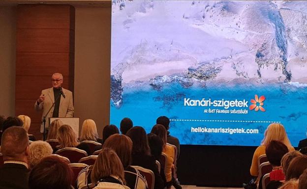Canarias intensifica la promoción en el mercado húngaro ante más de 150 agentes de viajes en Budapest