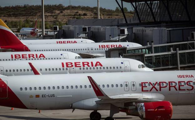 Aviones en el aeropuerto de Madrid-Barajas. 