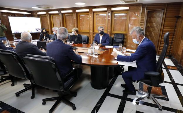 El presidente Ángel Víctor Torres ayer durante la reunión del Consejo Asesor. /EFE