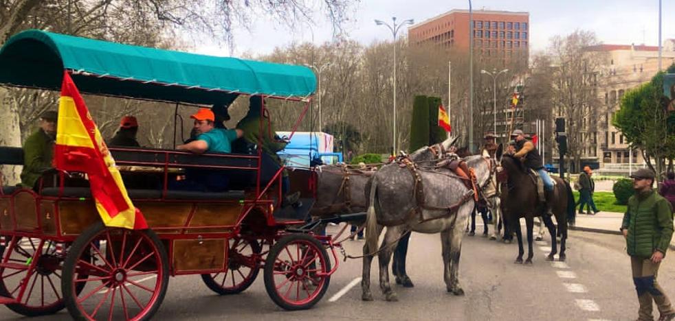 The countryside takes to the streets of Madrid to demand “respect” for the rural world