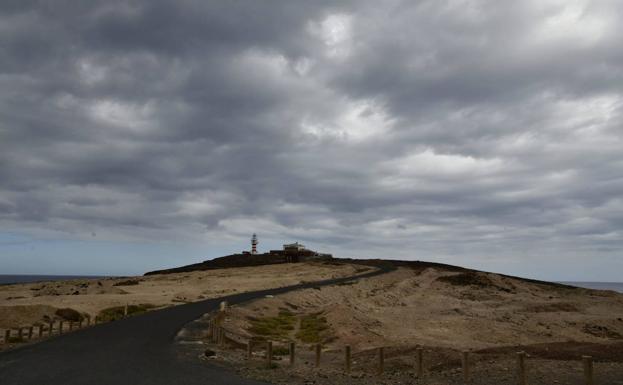 Los cielos nubosos siguen siendo la normalidad en las islas. /Arcadio Suárez