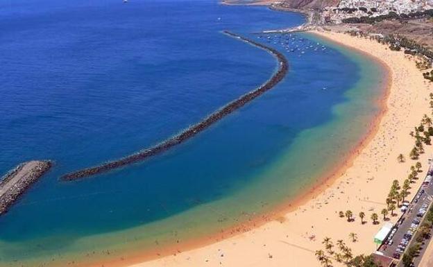 Playa de Las Teresitas en Santa Cruz de Tenerife /