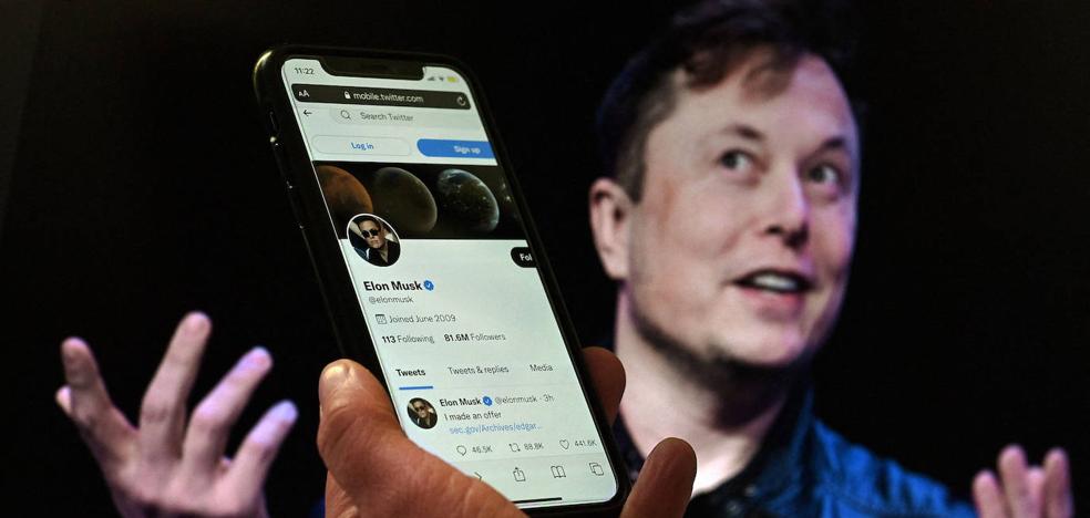 Musk raises $7 billion to buy Twitter
