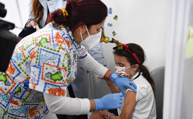 Canarias, en el vagón de cola de la vacunación pediátrica contra la covid