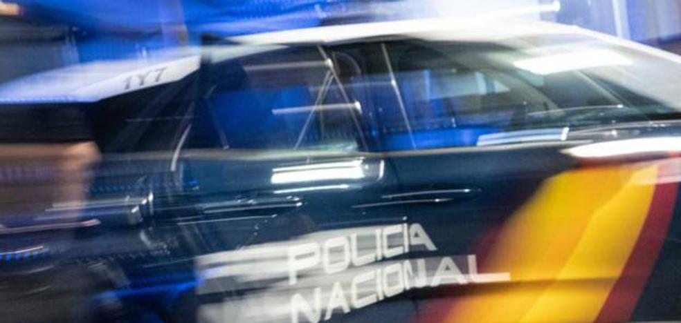 Arrested for throwing boiling oil at her younger brother in Soria