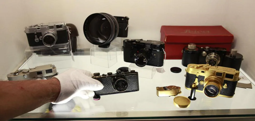 The first Leica camera with a photographic reel is auctioned for 14.4 million