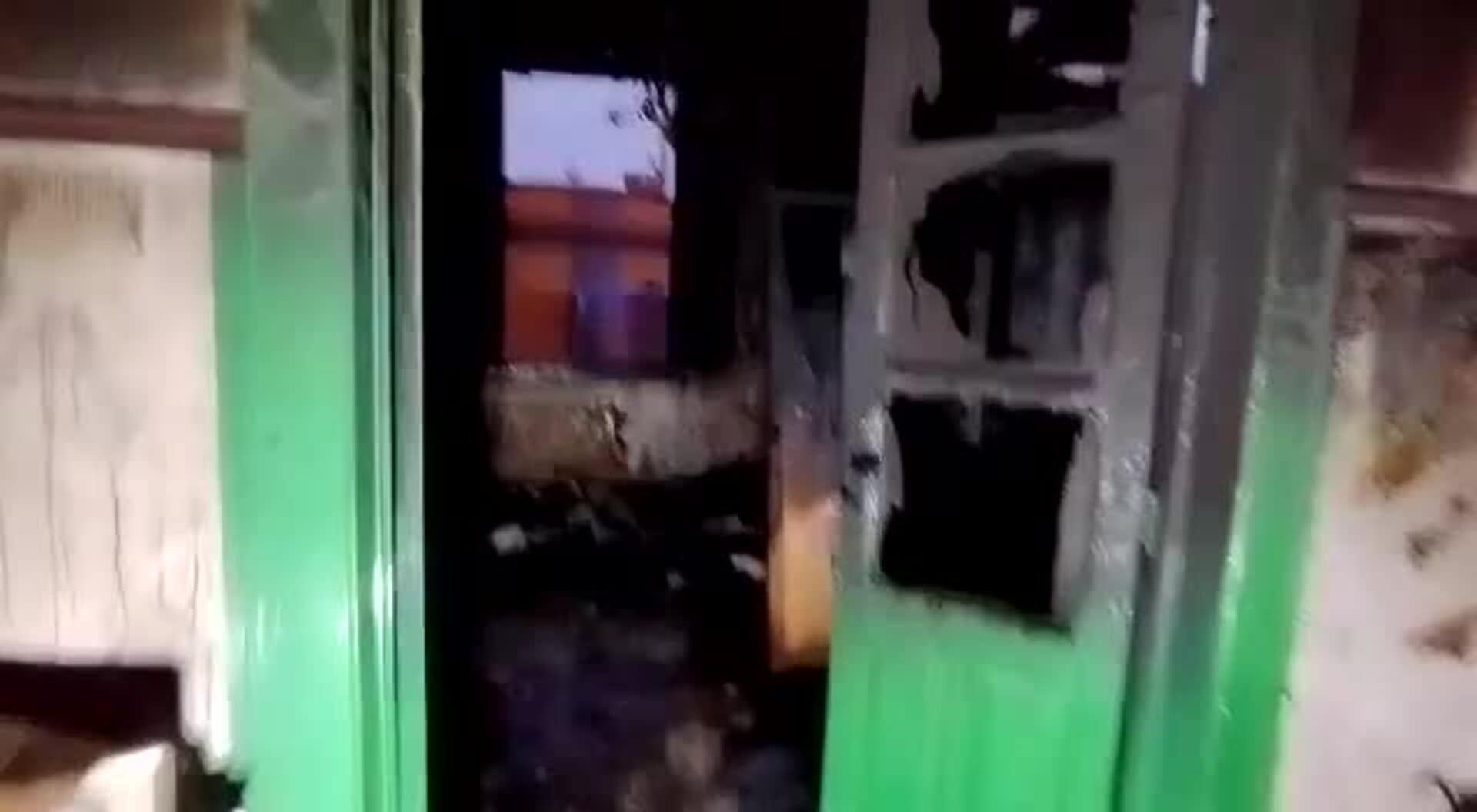Una casa abandonada arde en La Atalaya