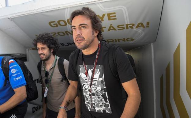 Fernando Alonso, en el circuito de Hungaroring. /efe