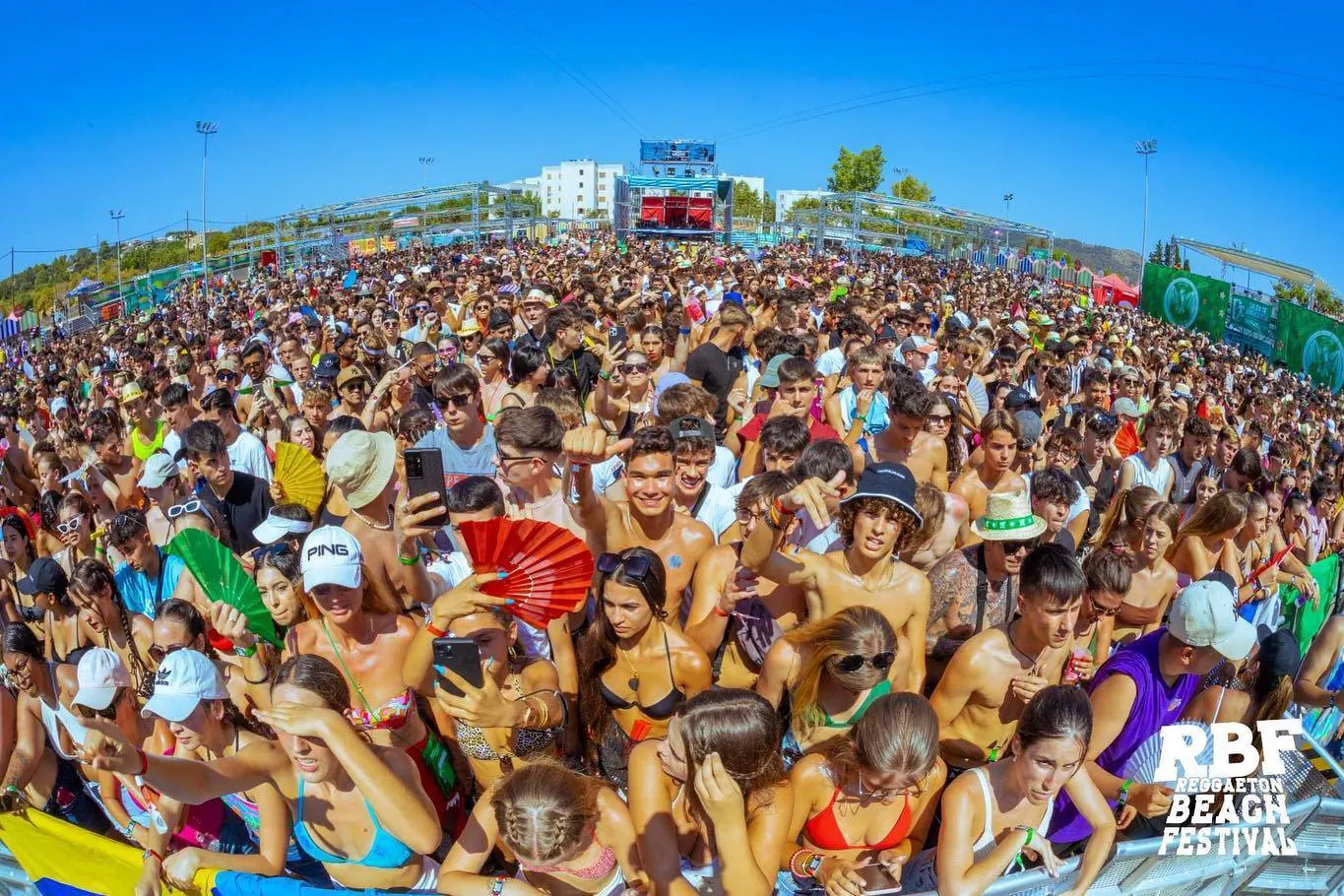 Image of the Reggaeton Beach Festival held in Mallorca. 
