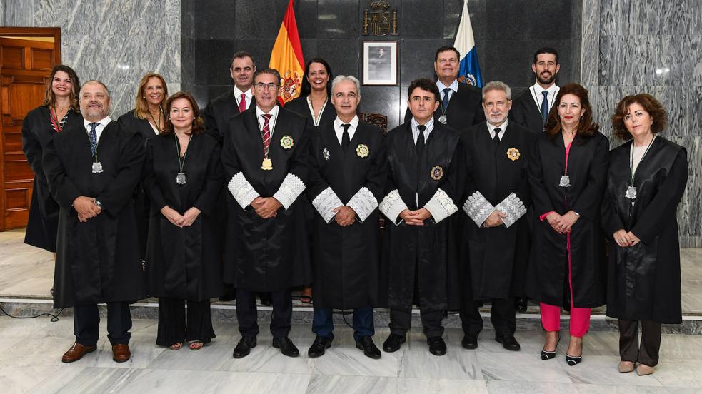 El juramento de los Graduados Sociales, en imágenes