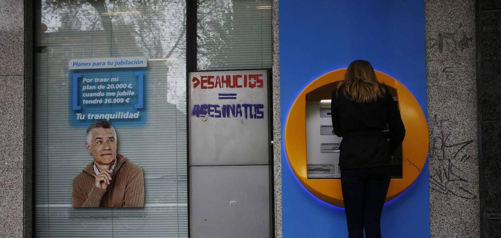 The bank closes almost 4,000 ATMs since the outbreak of the pandemic