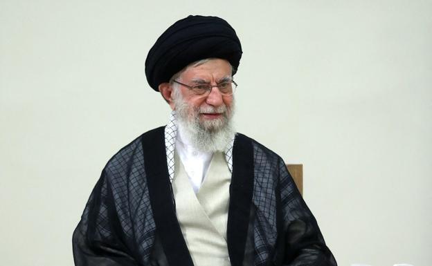 El Líder Supremo de Irán, Alí Jamenei, en una imagen de archivo. /afp
