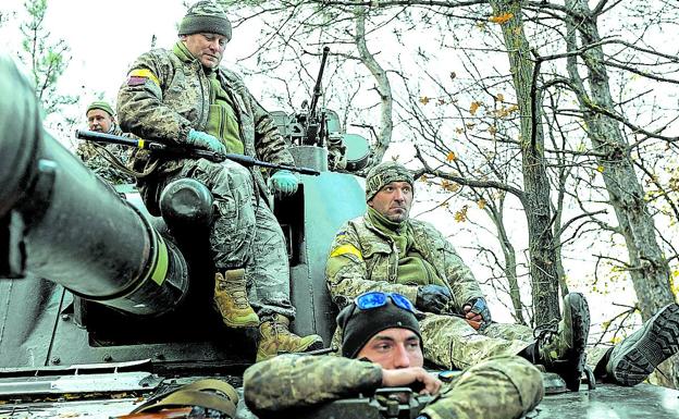 Miembros del Ejército ucraniano, en Jersón. /AFP