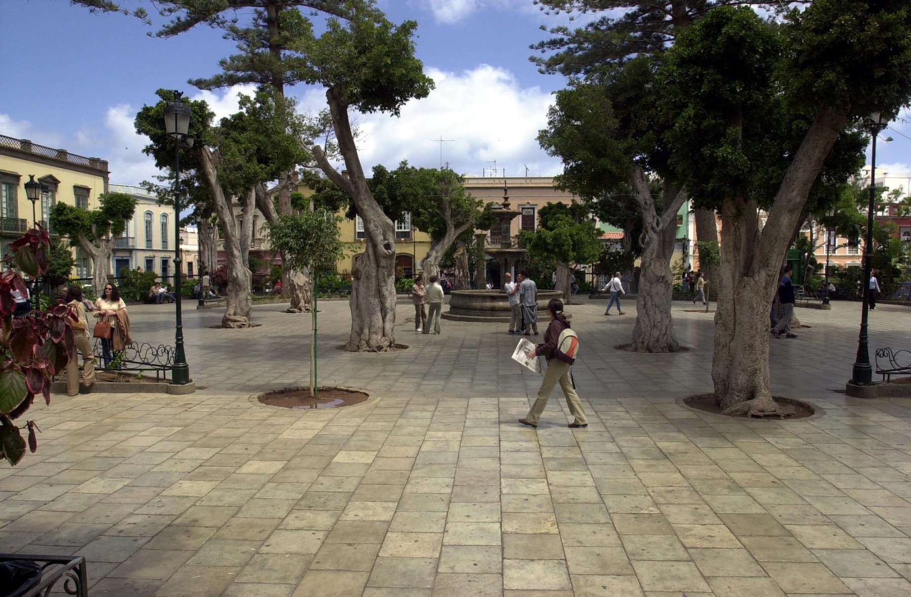 Imagen de archivo de la plaza de Santiago del municipio grancanario de Gáldar. / ARCADIO SUÁREZ